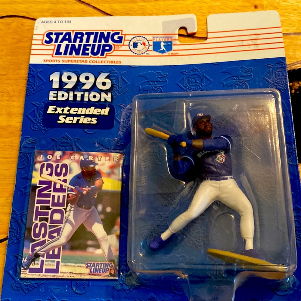Joe carter limited edition 1996 starting lineup action figure with card included